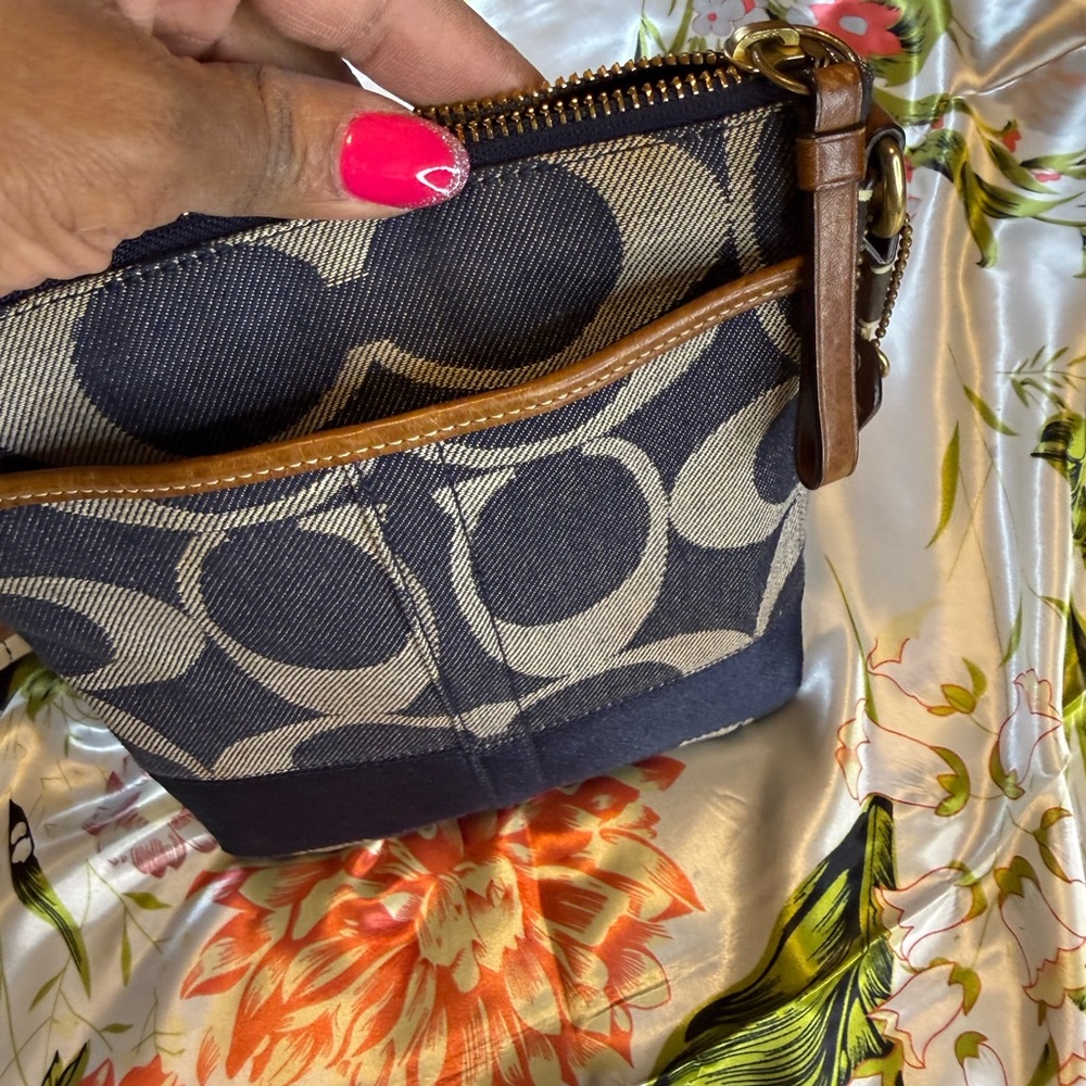 Coach Signature Denim Crossbody Bag - Picture 14 of 16